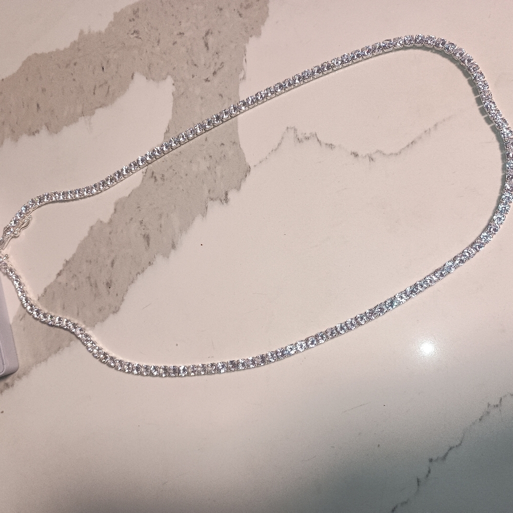 New Moissanite 21.5 Inch Tennis Necklace S 925 Sterling Silver Gorgeous Gift 🎁 - Picture 3 of 6